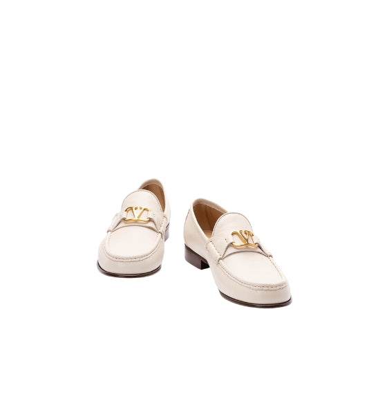 White Preppy V-Logo Leather Loafers