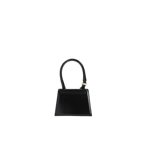 Black Chiquito Medium Leather Buckled Bag